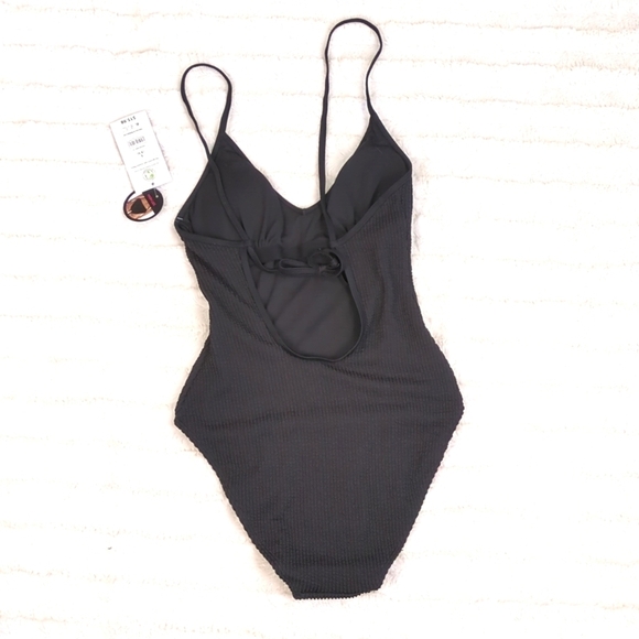 No Boundaries Juniors One Piece Black Crinkle Textured Swimsuit NWT - Picture 6 of 12